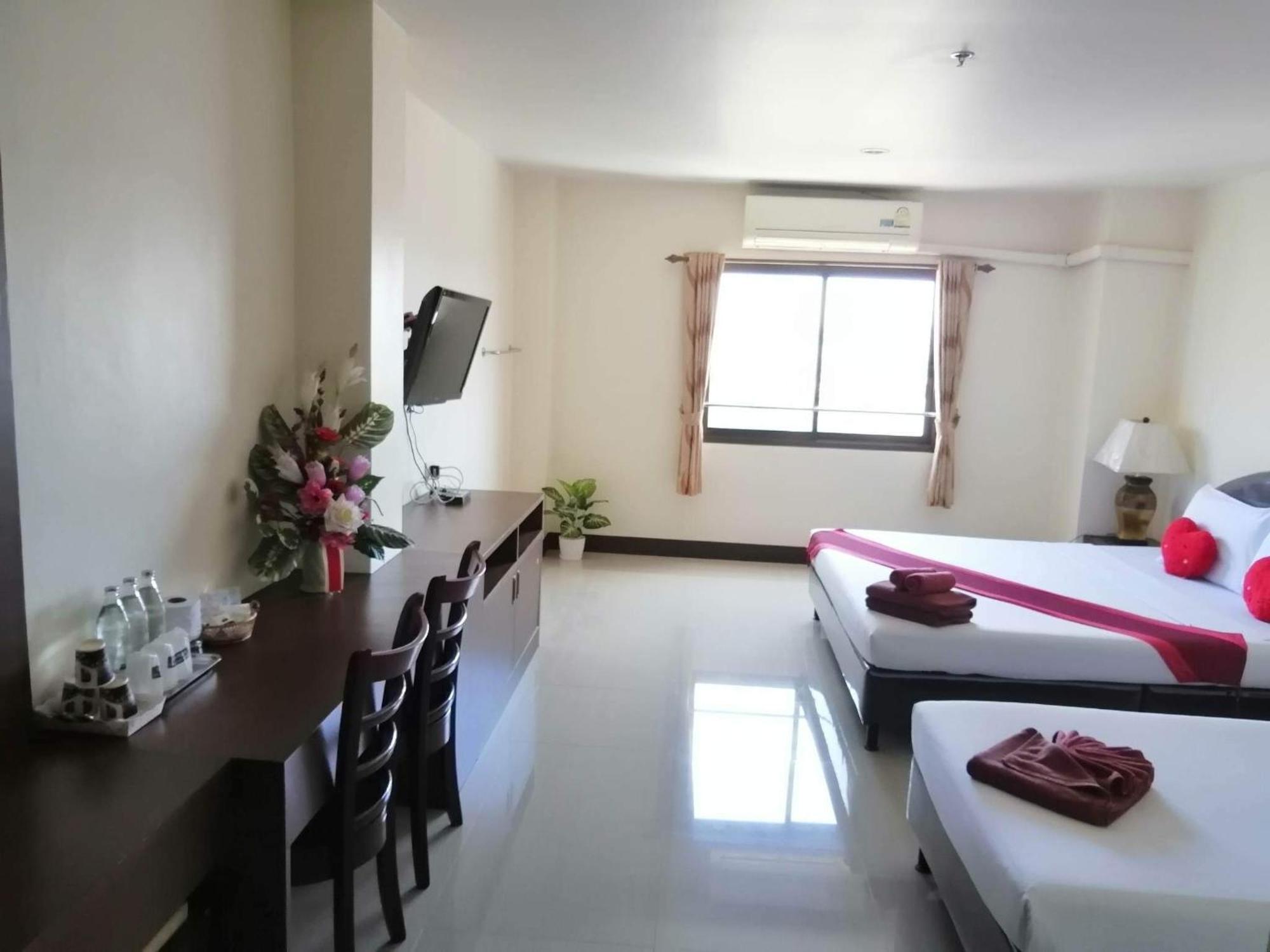 Pearl Place Hotel Hat Yai Exteriör bild