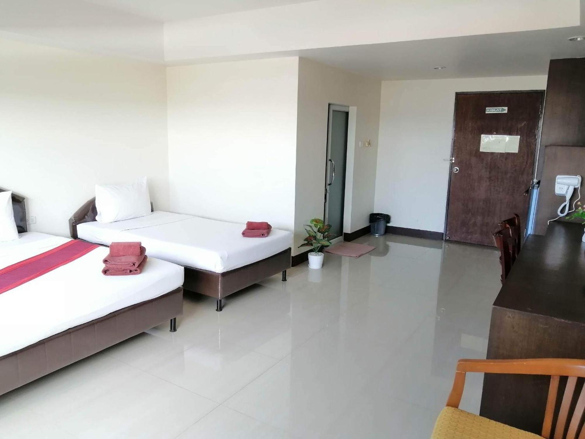 Pearl Place Hotel Hat Yai Exteriör bild