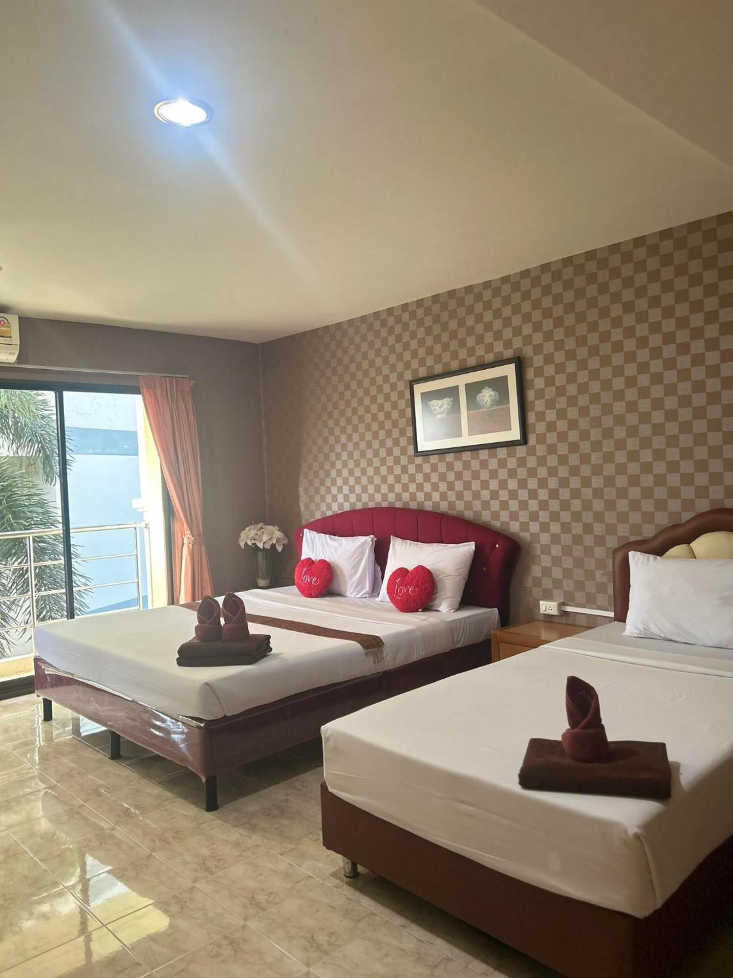Pearl Place Hotel Hat Yai Exteriör bild