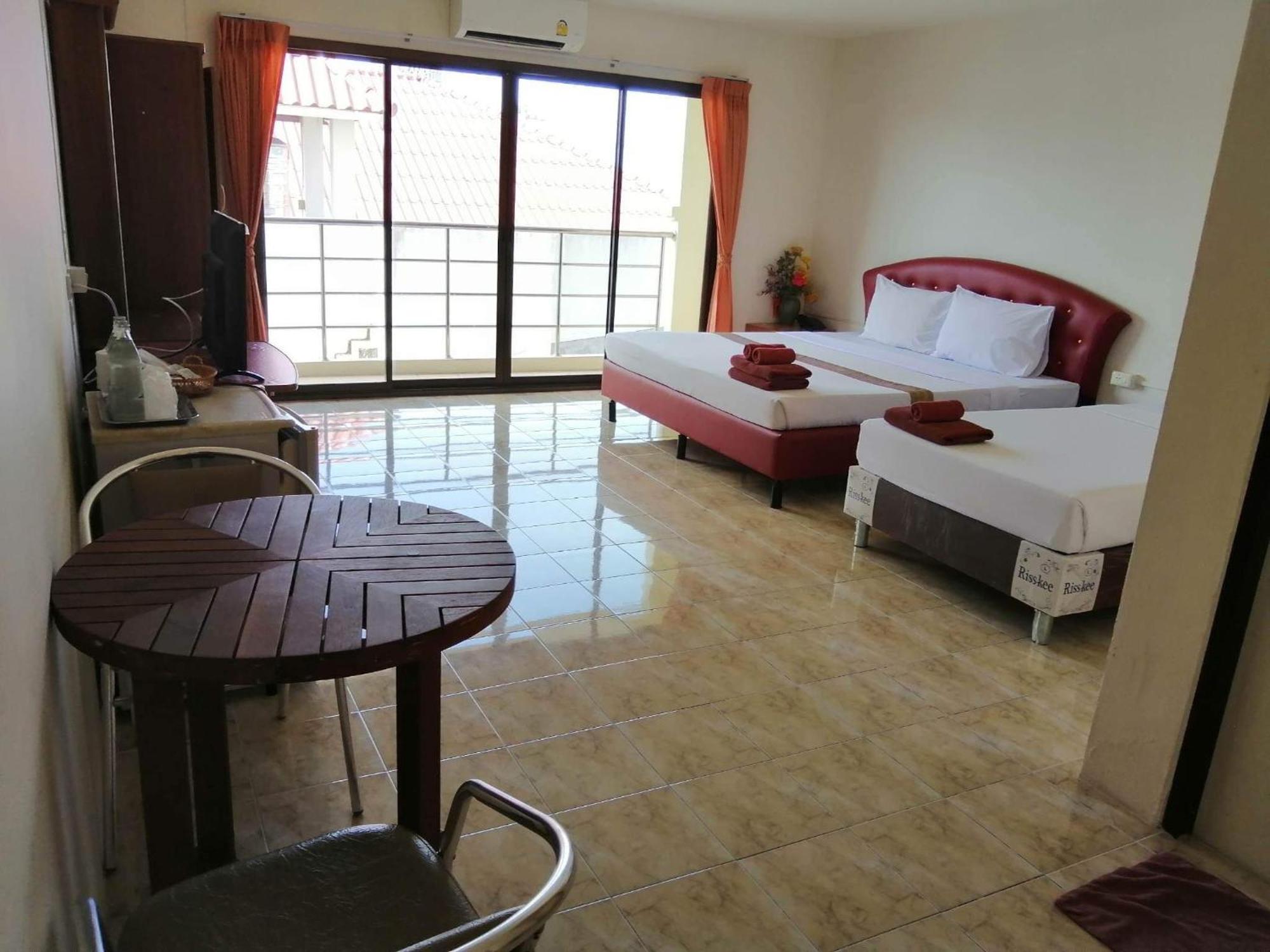 Pearl Place Hotel Hat Yai Exteriör bild