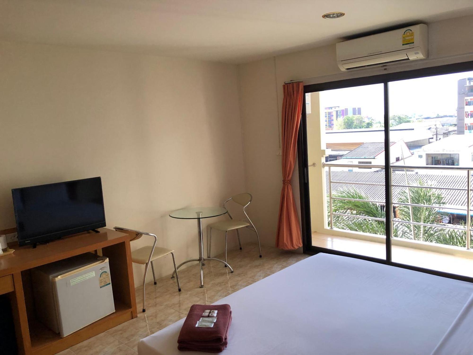 Pearl Place Hotel Hat Yai Exteriör bild